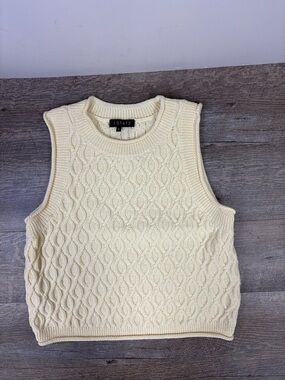 1.STATE Butter Yellow Cable Knit Sweater Vest | Chunky Cotton Knit | Size Small